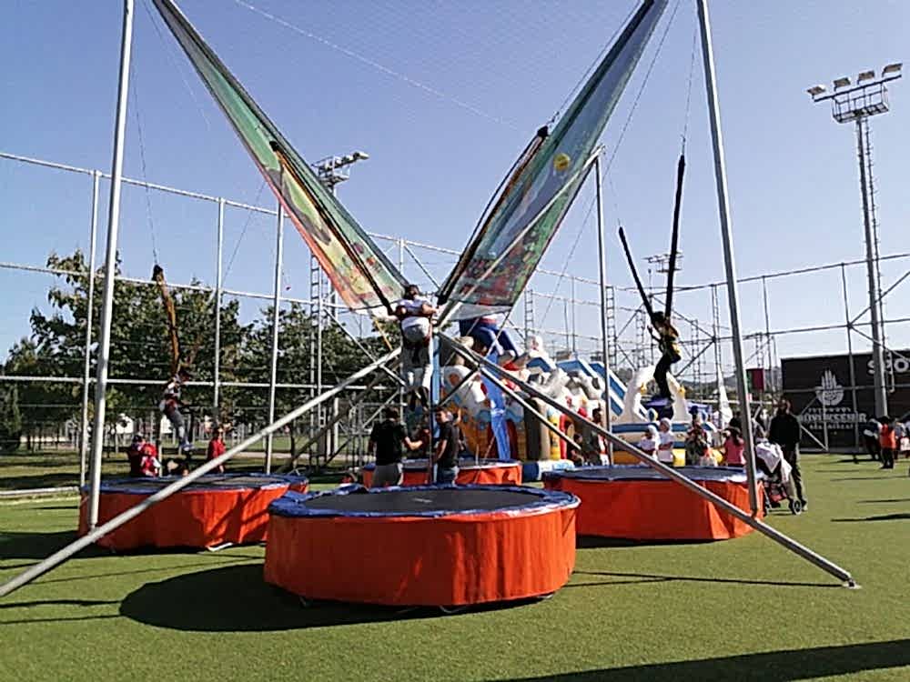 SUPER JUMPER 